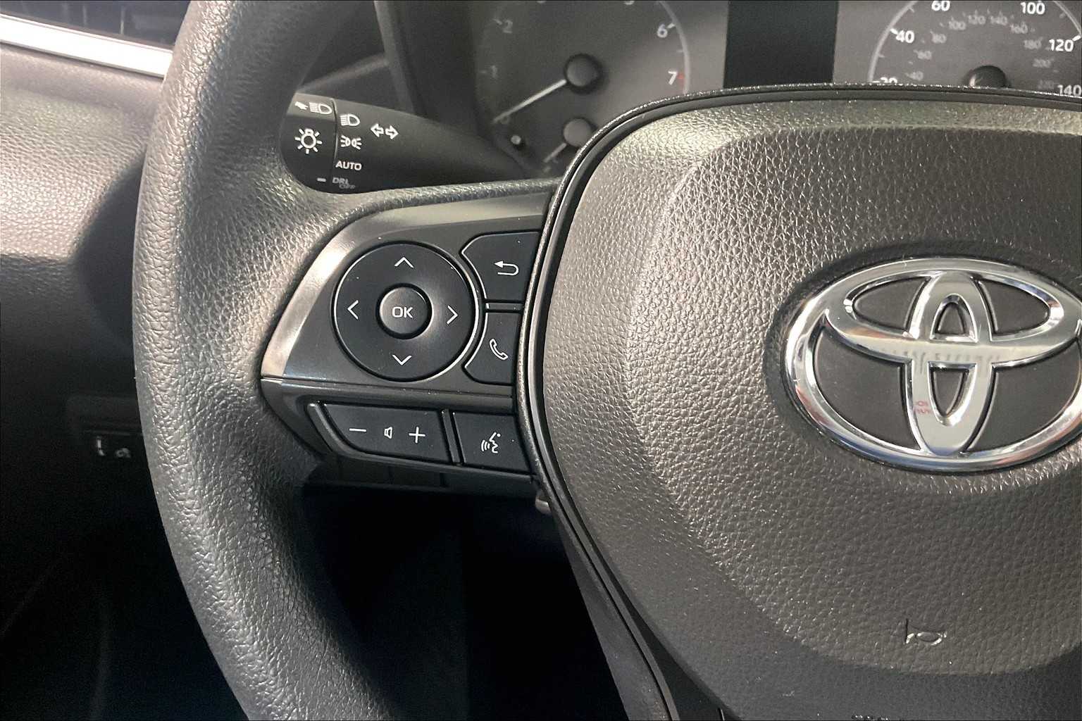 2023 Toyota Corolla LE - Photo 22