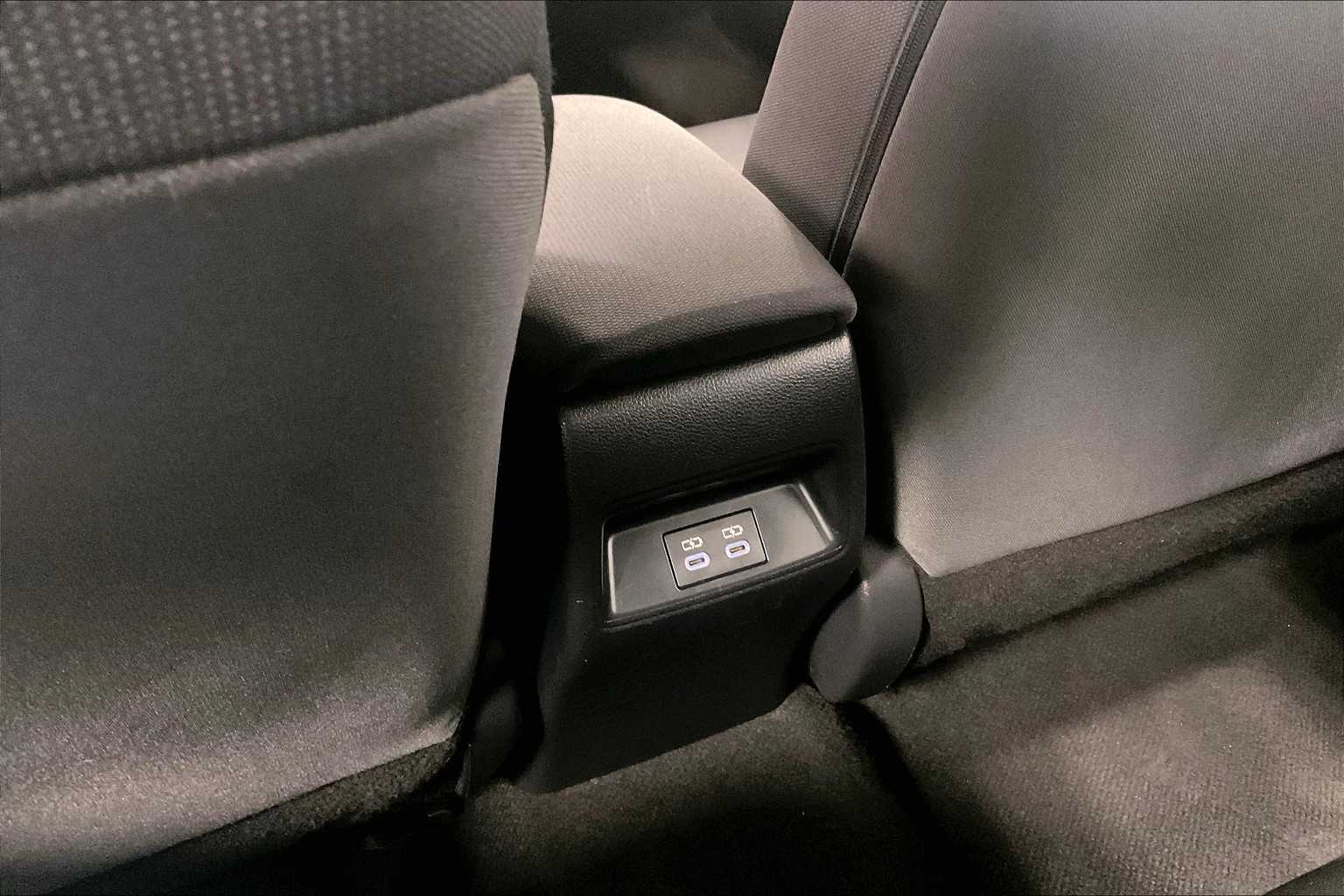 2023 Toyota Corolla LE - Photo 27