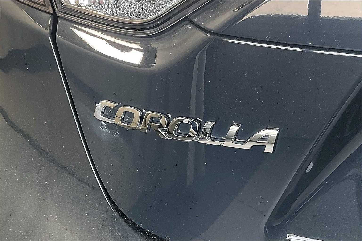 2023 Toyota Corolla LE - Photo 28