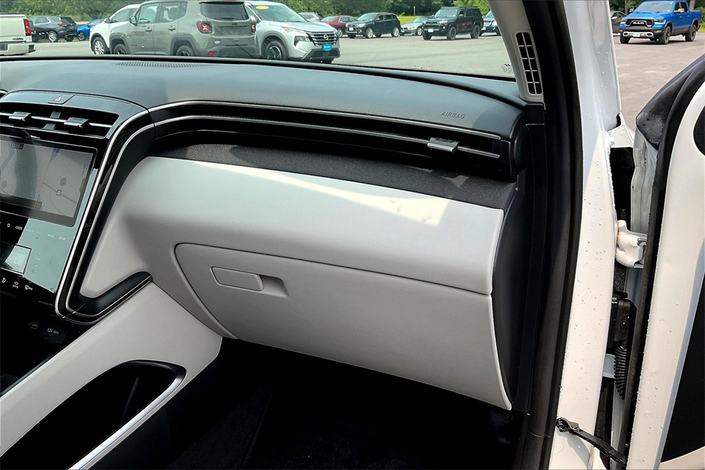 2022 Hyundai Tucson Limited - Photo 13