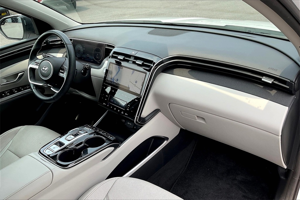 2022 Hyundai Tucson Limited - Photo 14