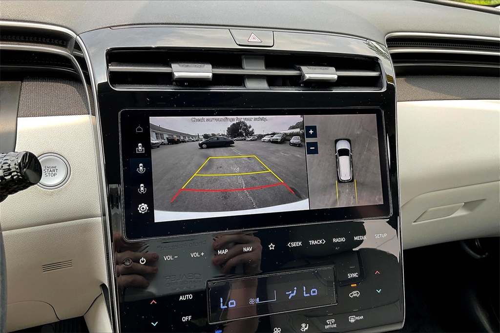 2022 Hyundai Tucson Limited - Photo 16