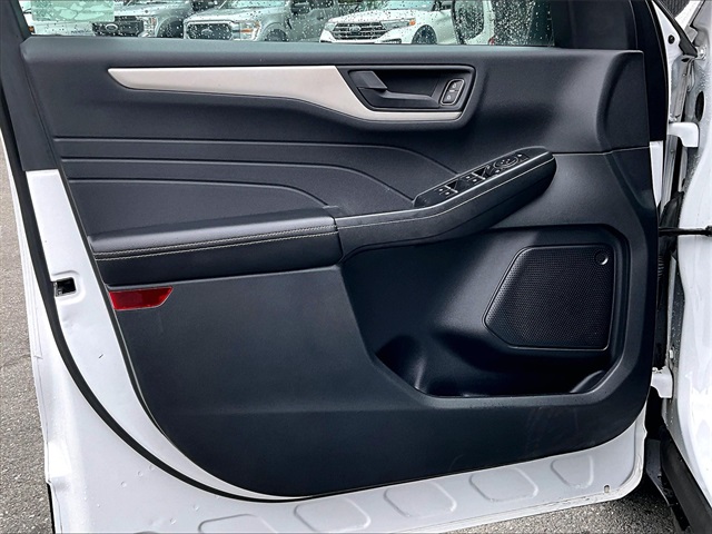 2022 Ford Escape SE - Photo 18