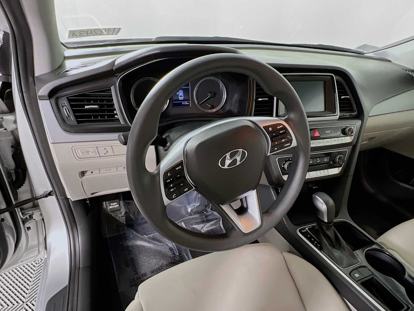 2019 Hyundai Sonata SE - Photo 11