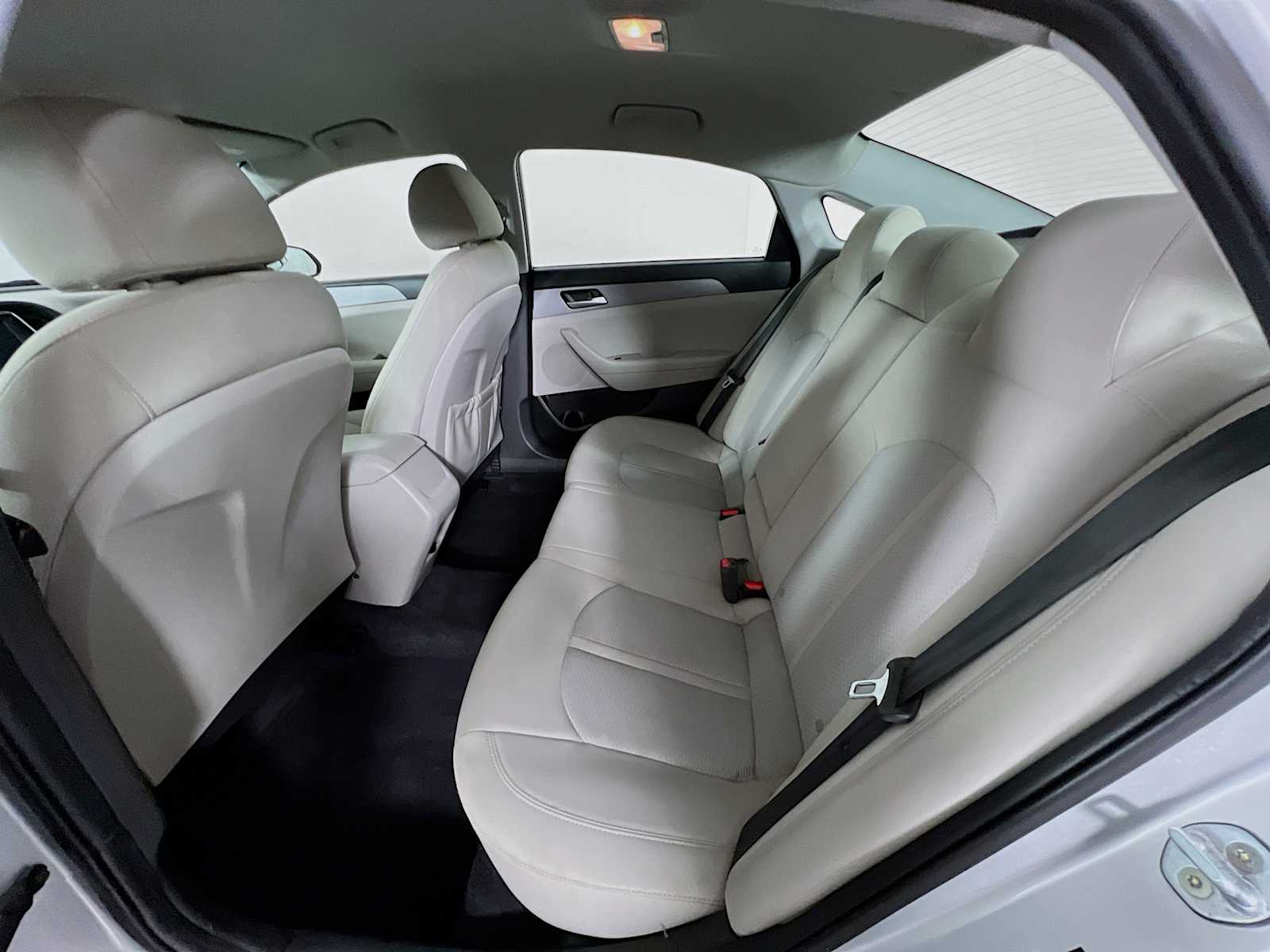 2019 Hyundai Sonata SE - Photo 23