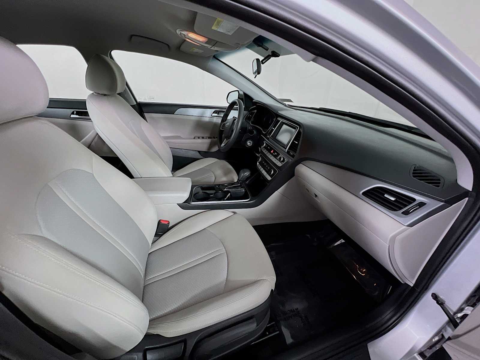 2019 Hyundai Sonata SE - Photo 26