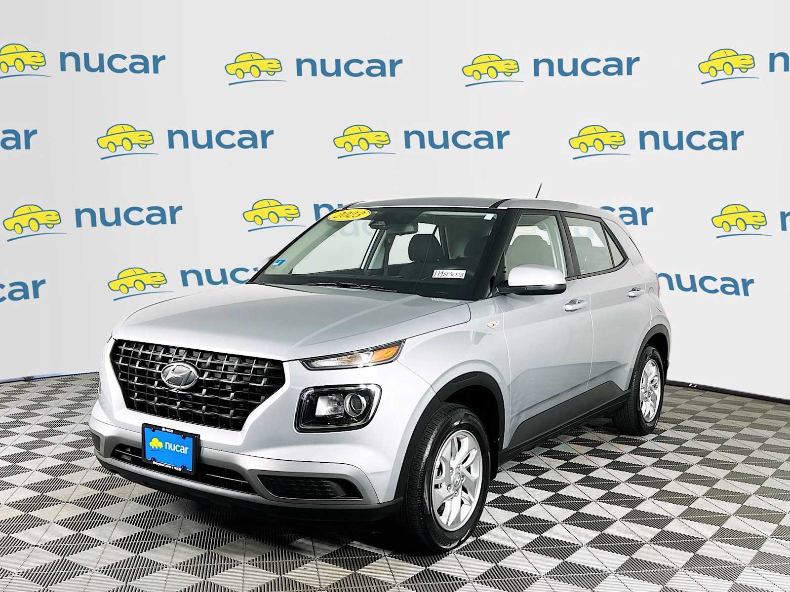 2023 Hyundai Venue SE - Photo 3