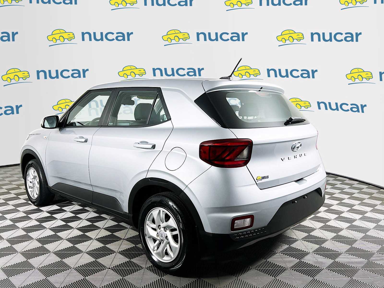 2023 Hyundai Venue SE - Photo 5