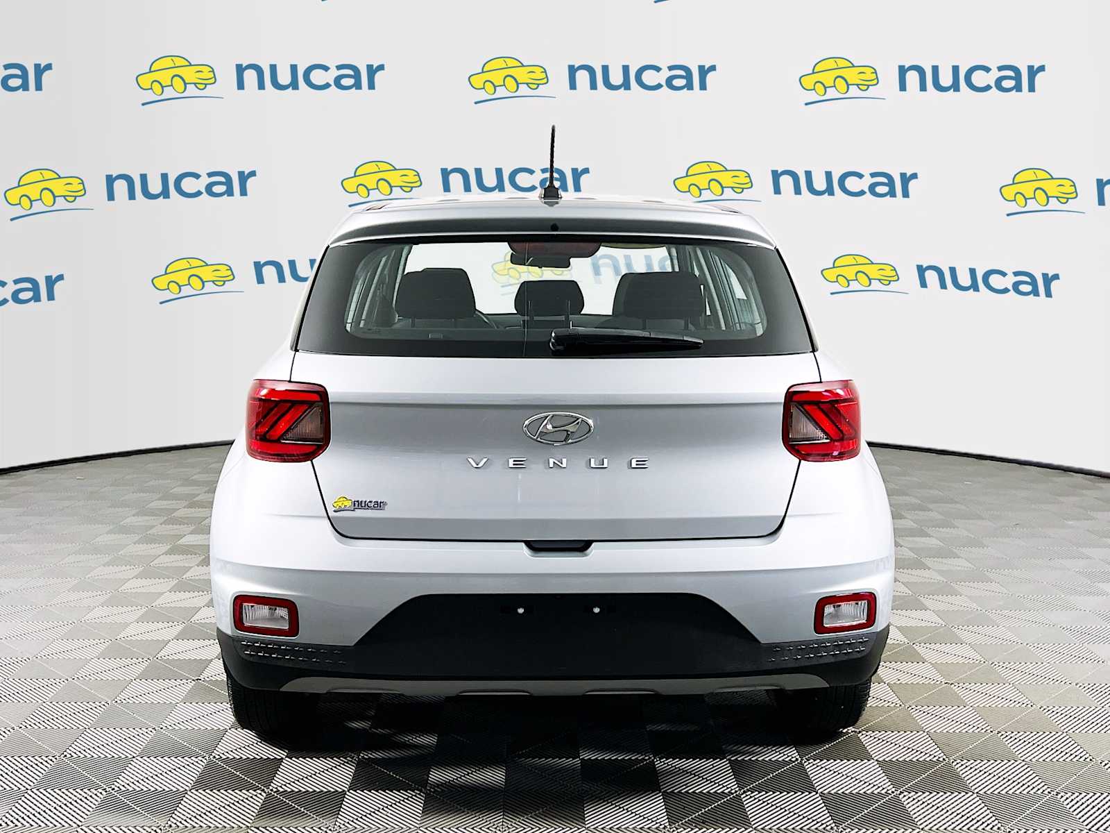 2023 Hyundai Venue SE - Photo 6