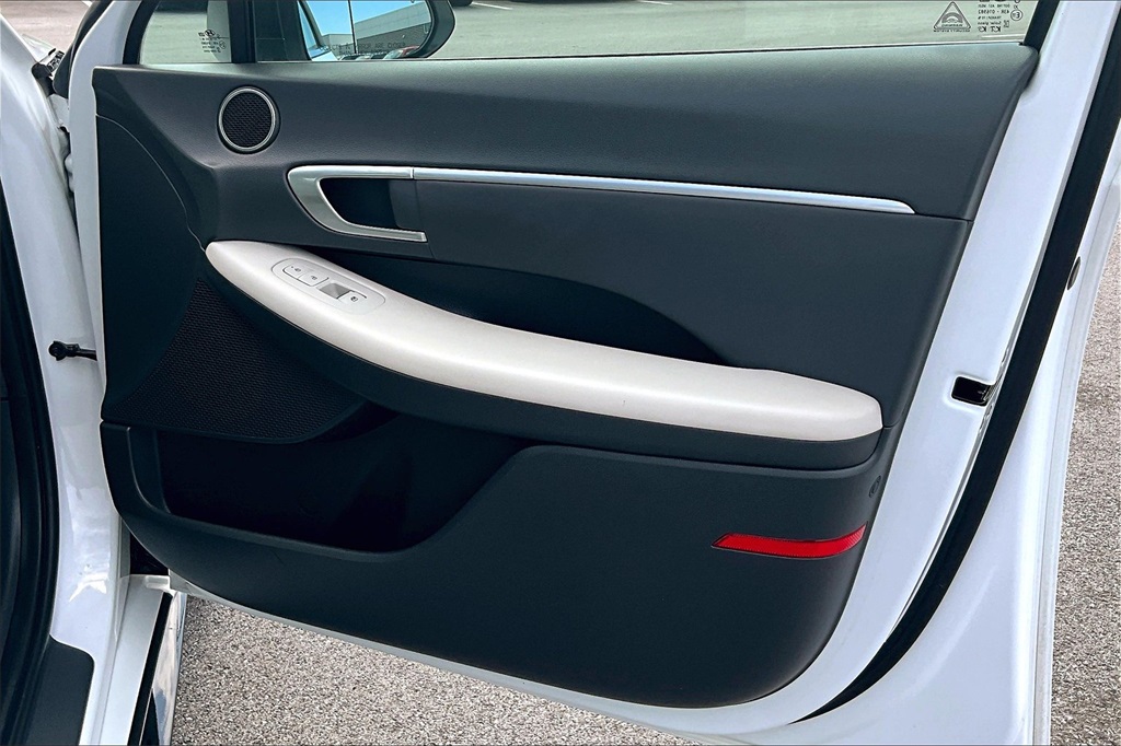 2021 Hyundai Sonata SEL - Photo 12