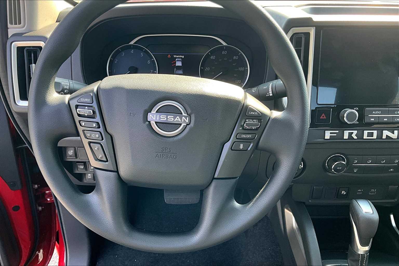 2025 Nissan Frontier SV - Photo 13