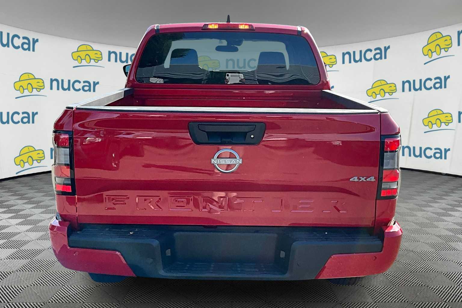 2025 Nissan Frontier SV - Photo 5