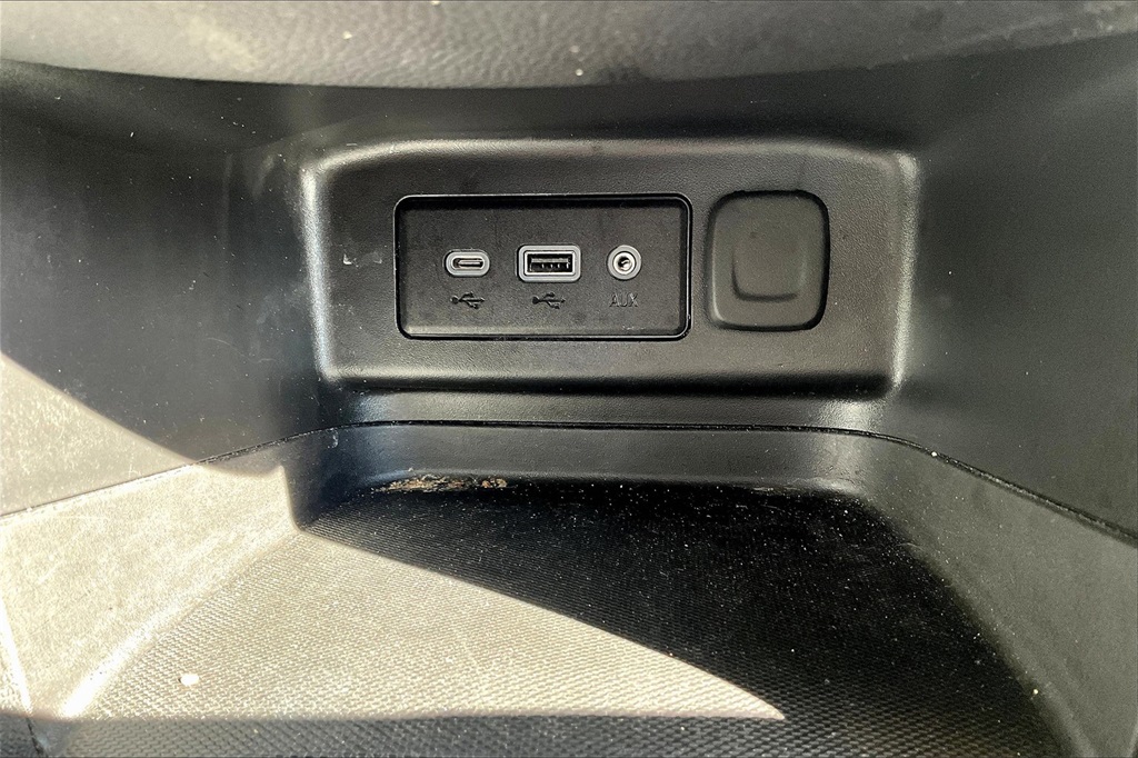2022 Chevrolet Equinox LT - Photo 27