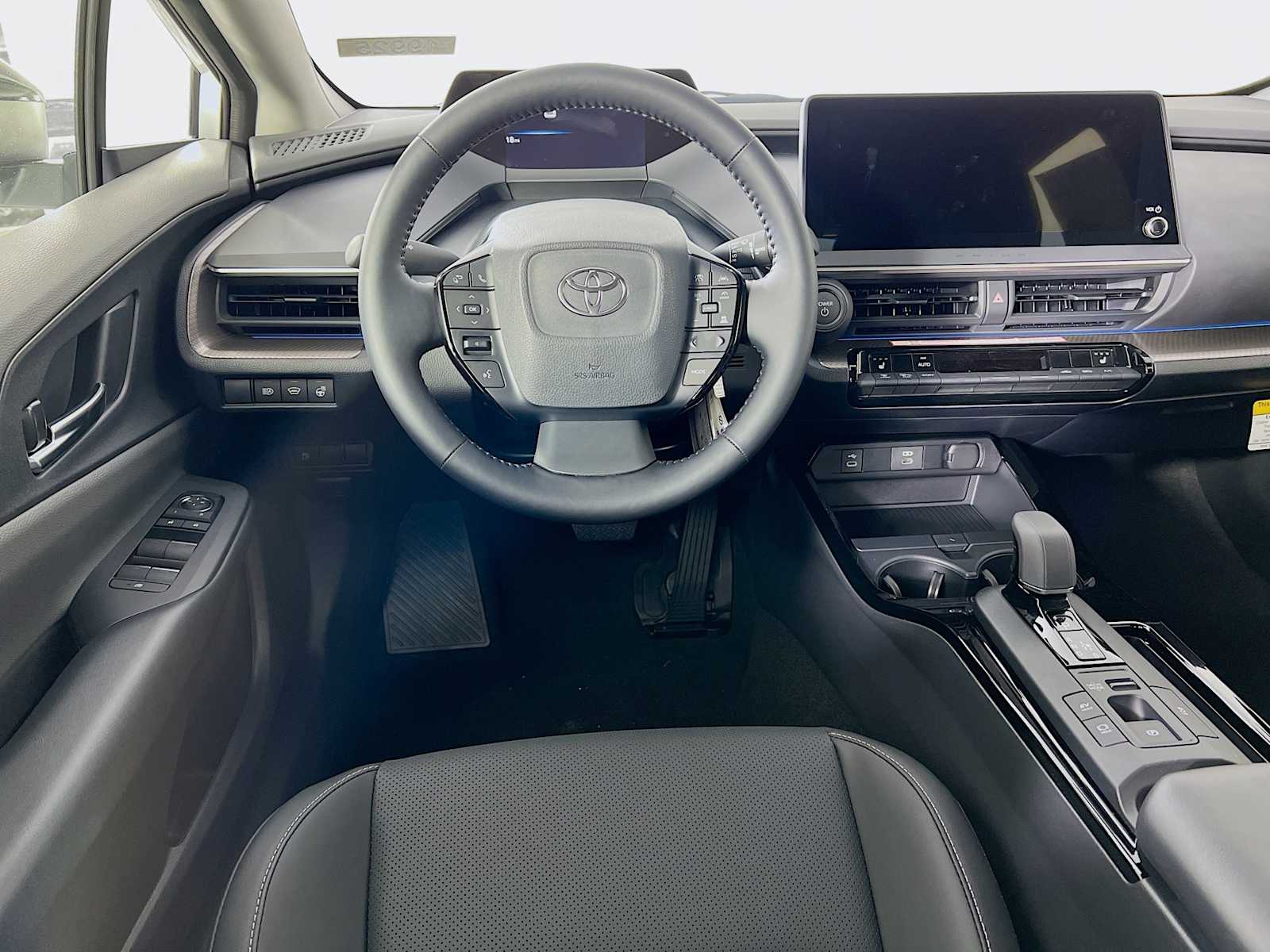 2025 Toyota Prius XLE - Photo 14
