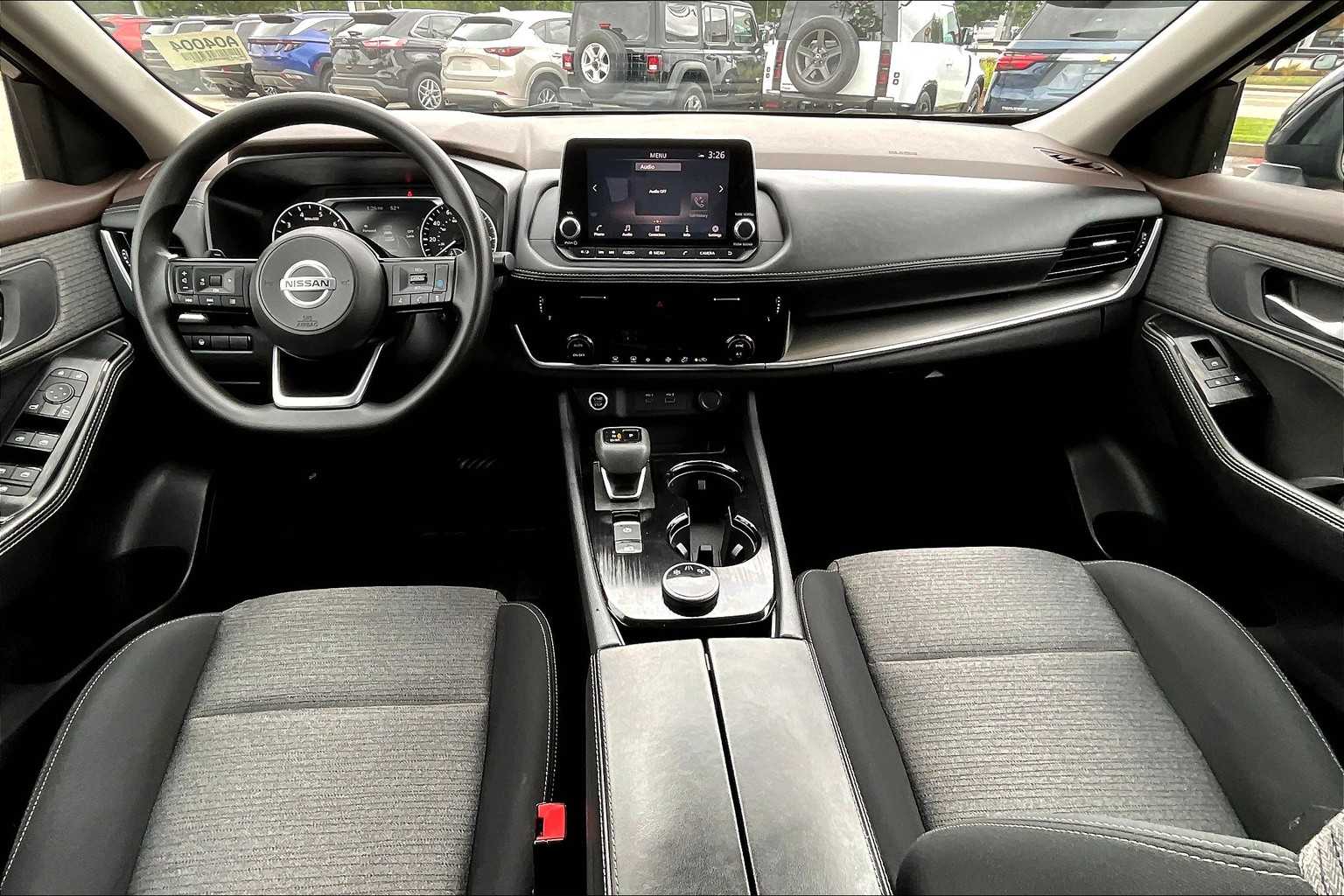 2021 Nissan Rogue SV - Photo 21