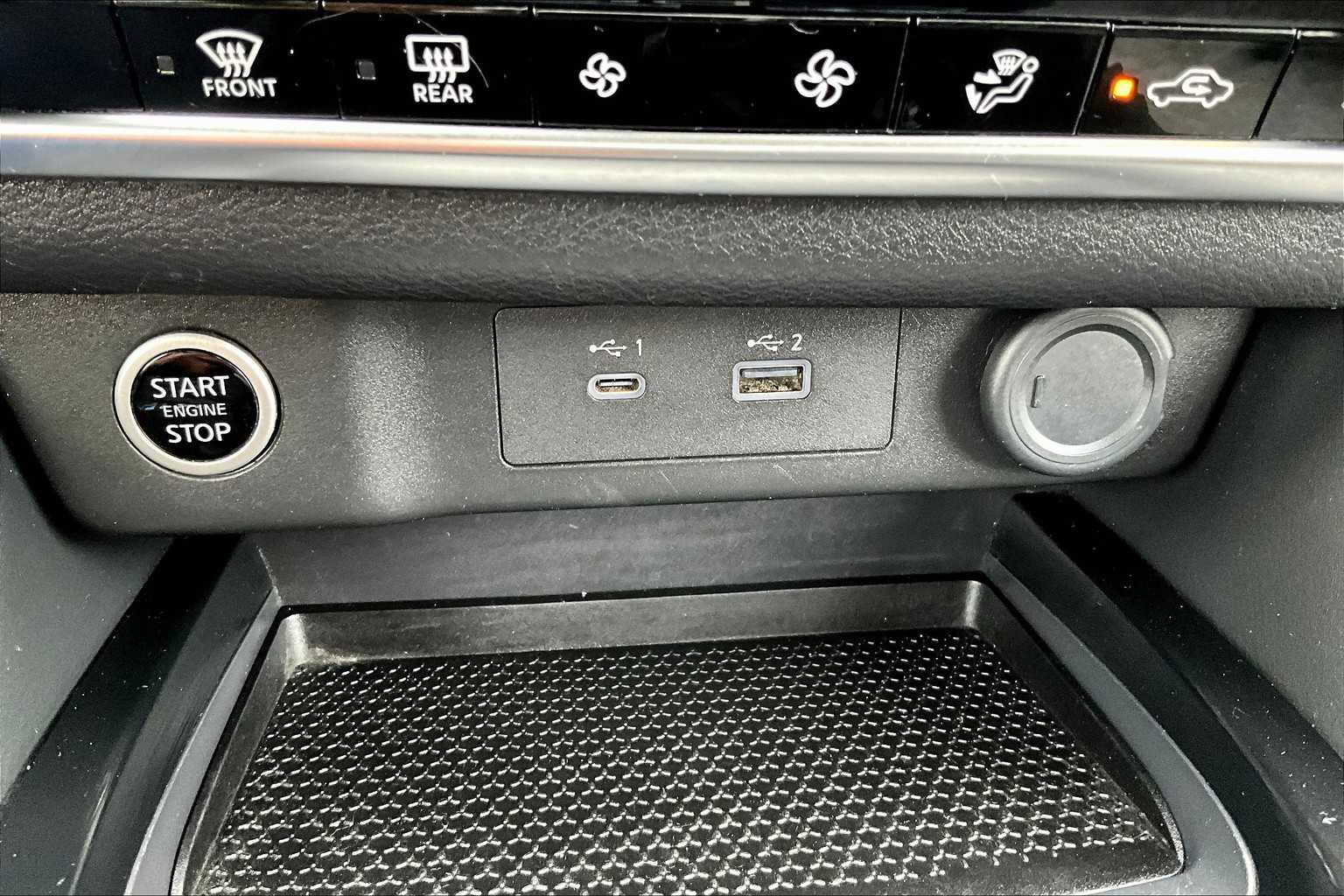 2021 Nissan Rogue SV - Photo 25