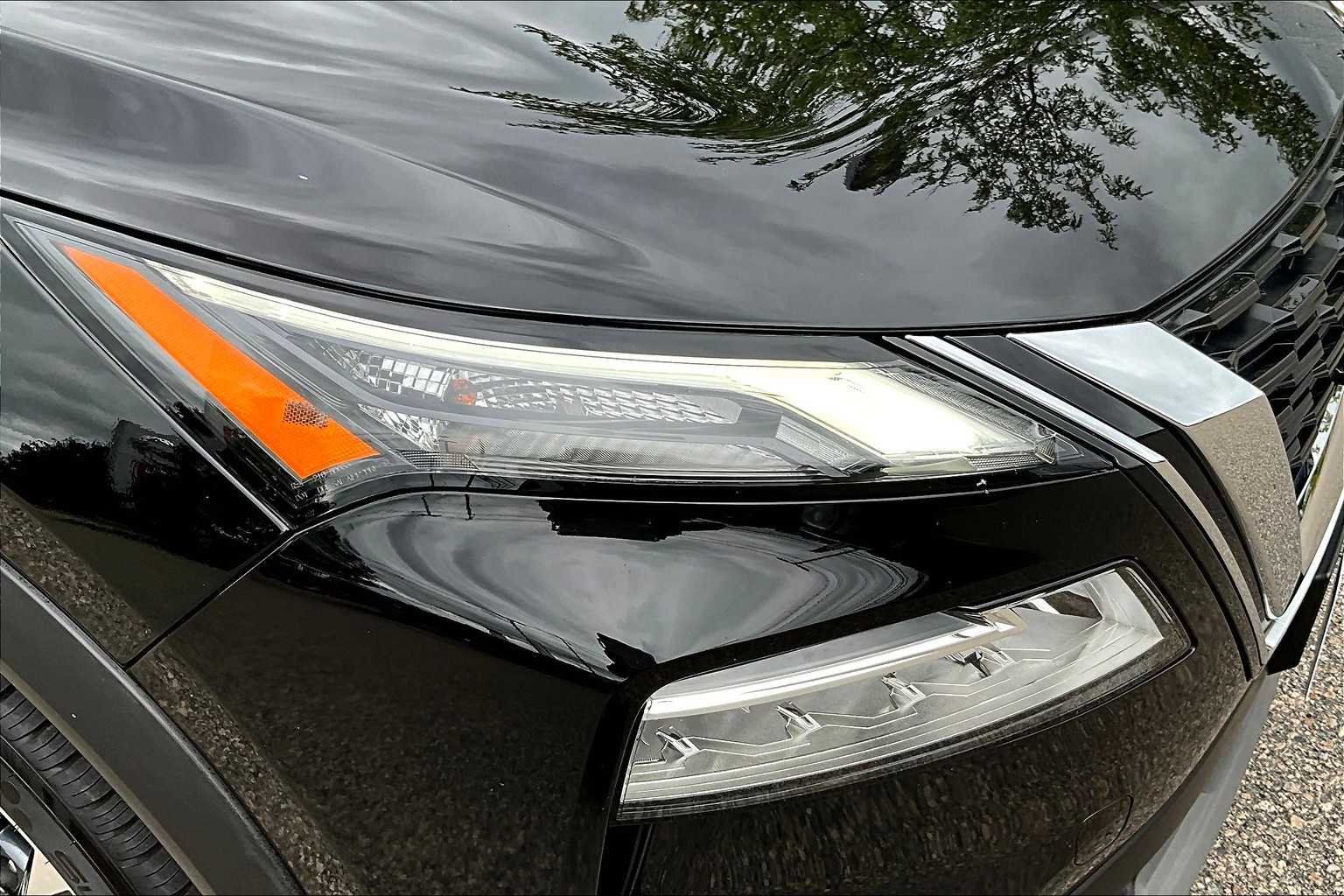 2021 Nissan Rogue SV - Photo 30