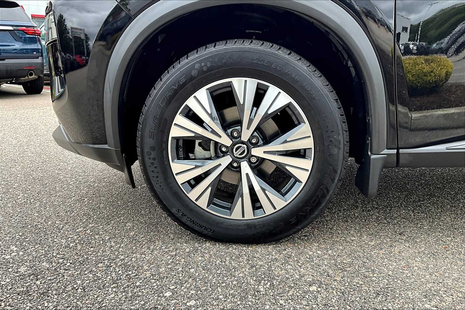 2021 Nissan Rogue SV - Photo 7