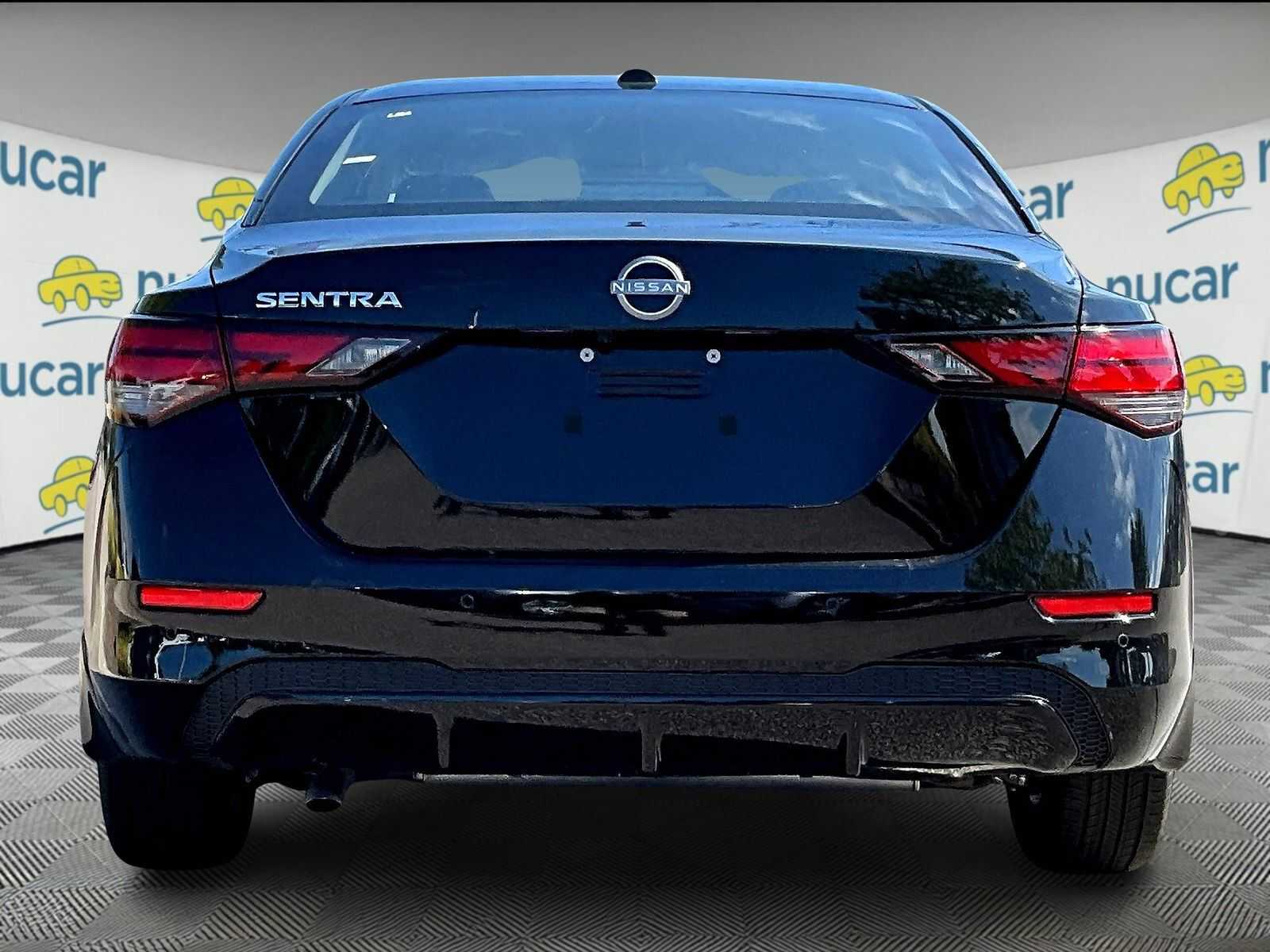 2025 Nissan Sentra SV - Photo 6