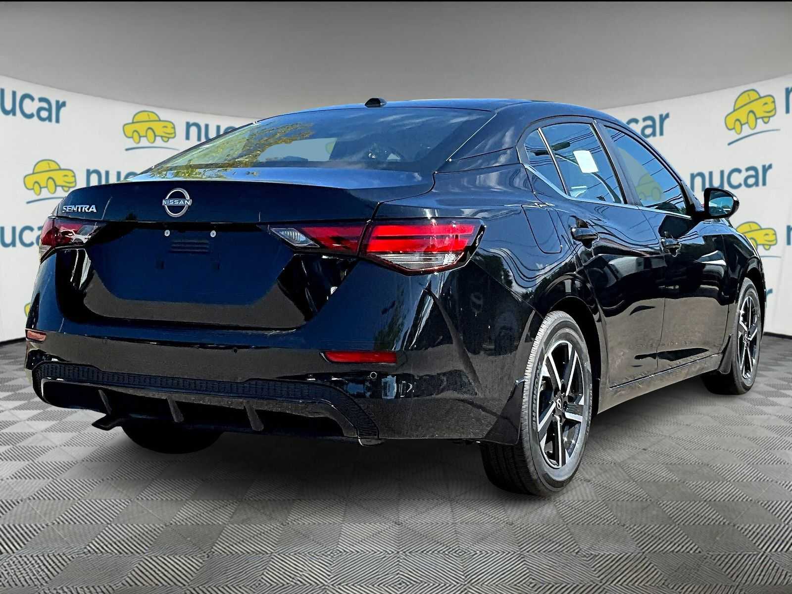 2025 Nissan Sentra SV - Photo 7