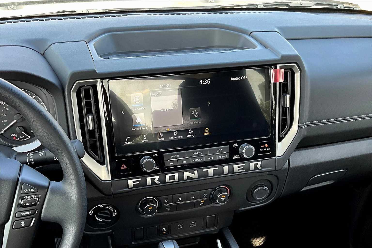 2025 Nissan Frontier SV - Photo 18