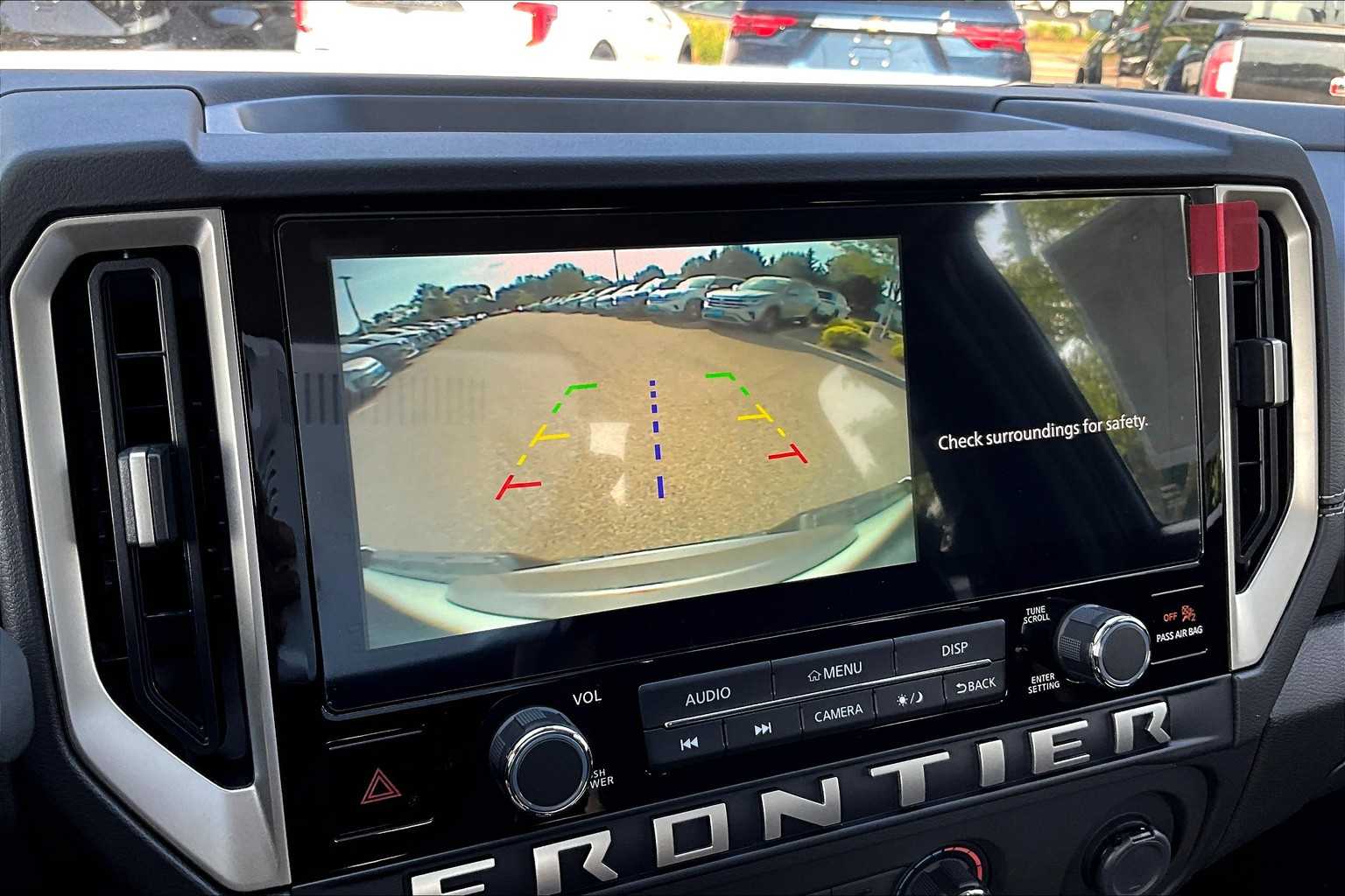 2025 Nissan Frontier SV - Photo 19