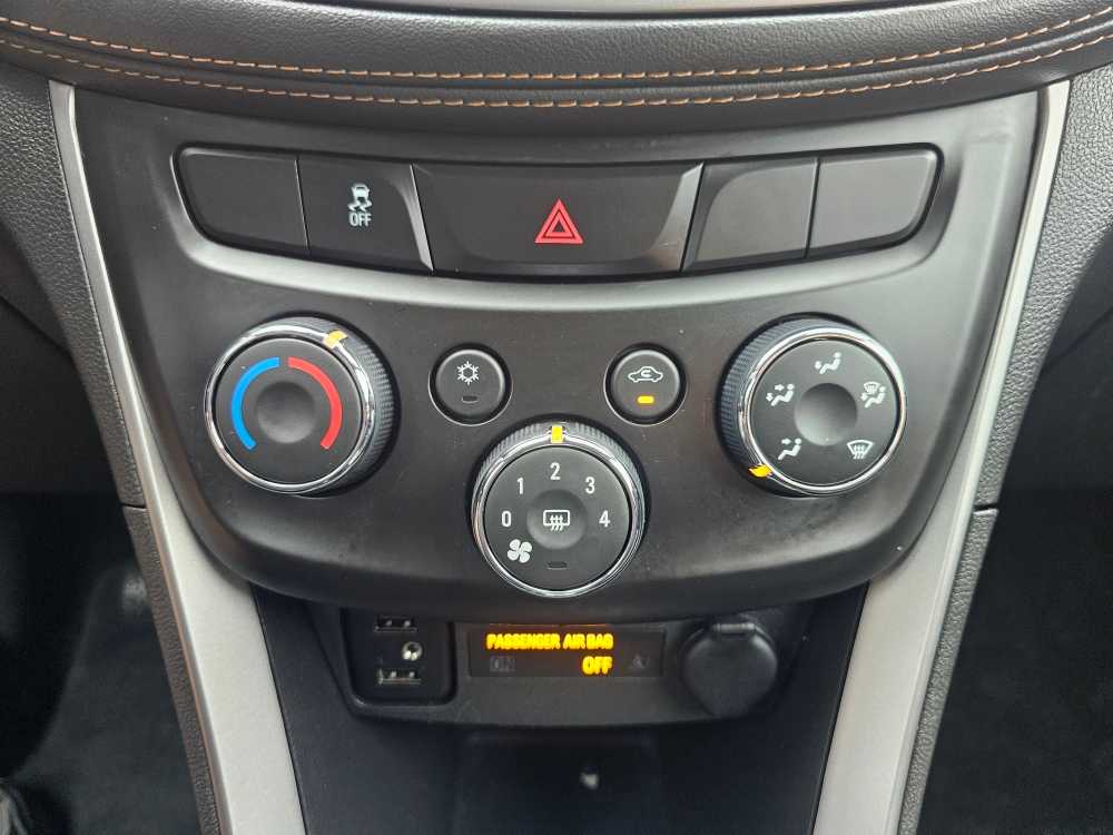 2022 Chevrolet Trax LT - Photo 15