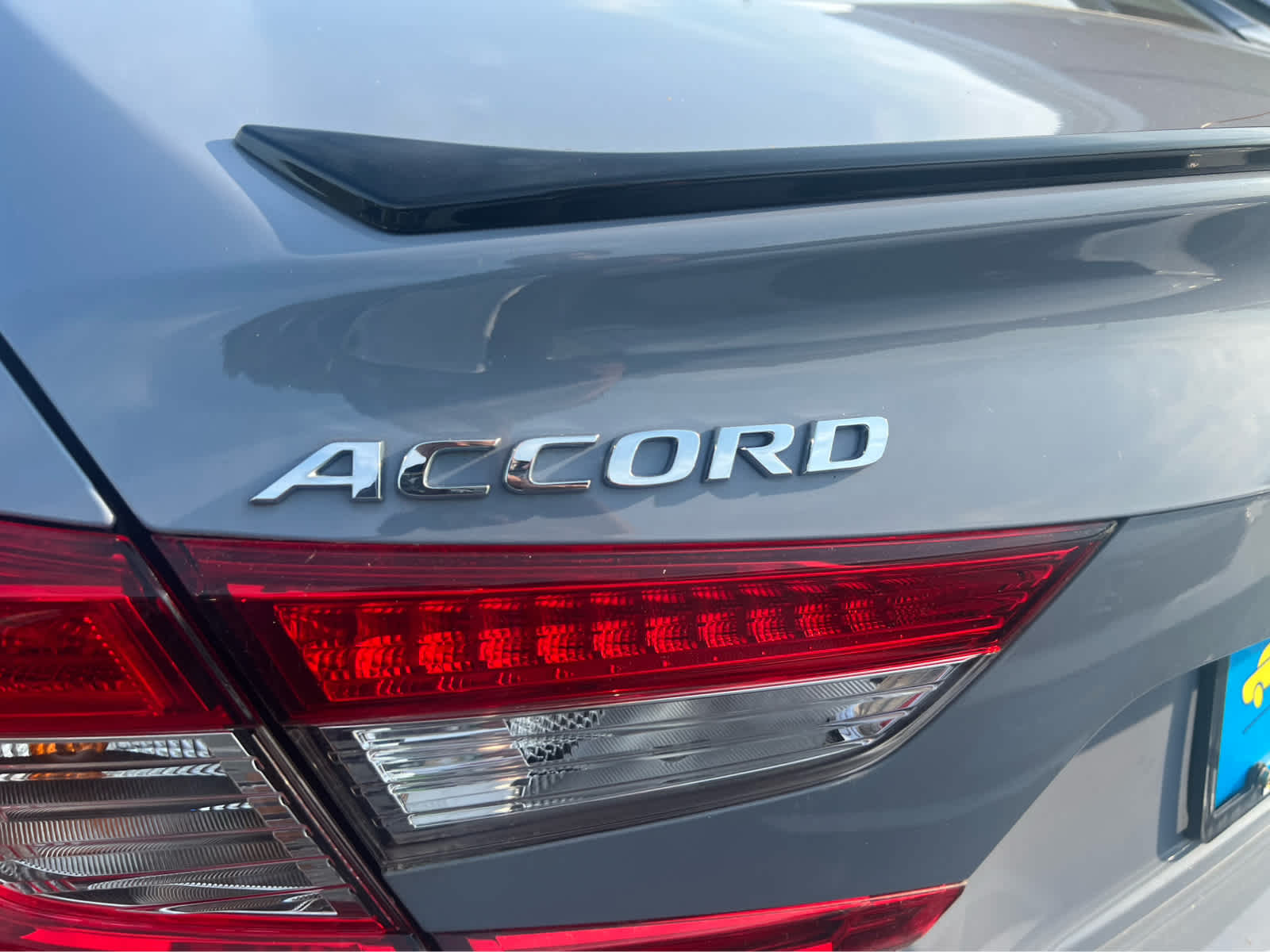 2022 Honda Accord Hybrid Sport - Photo 9