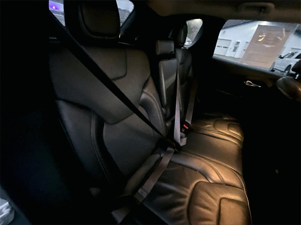 2023 Jeep Cherokee Altitude - Photo 16