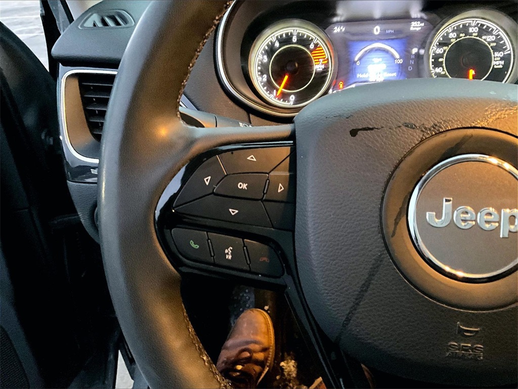 2023 Jeep Cherokee Altitude - Photo 22