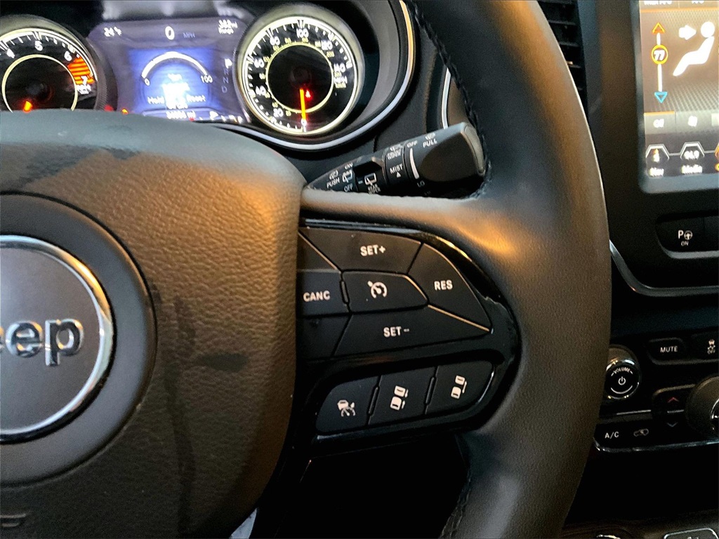 2023 Jeep Cherokee Altitude - Photo 23