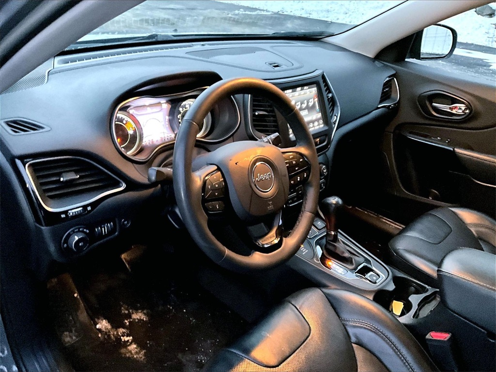 2023 Jeep Cherokee Altitude - Photo 8