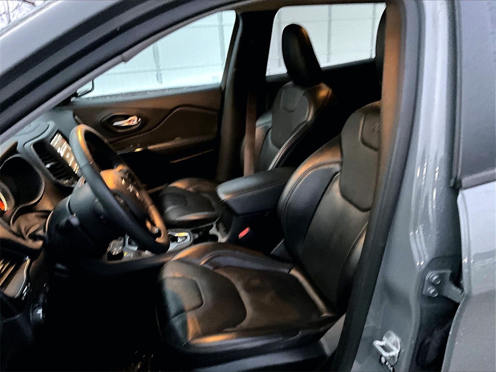 2023 Jeep Cherokee Altitude - Photo 10