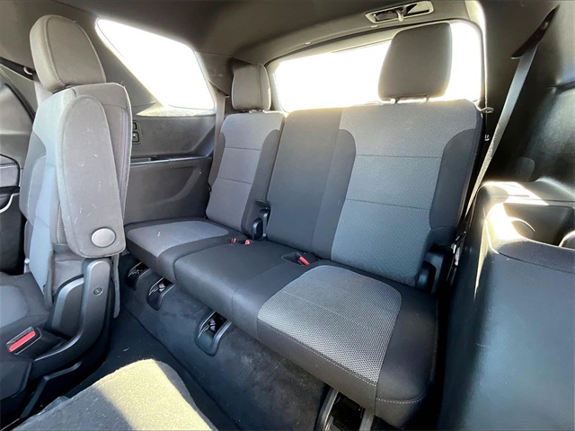 2023 Chevrolet Traverse LT - Photo 16