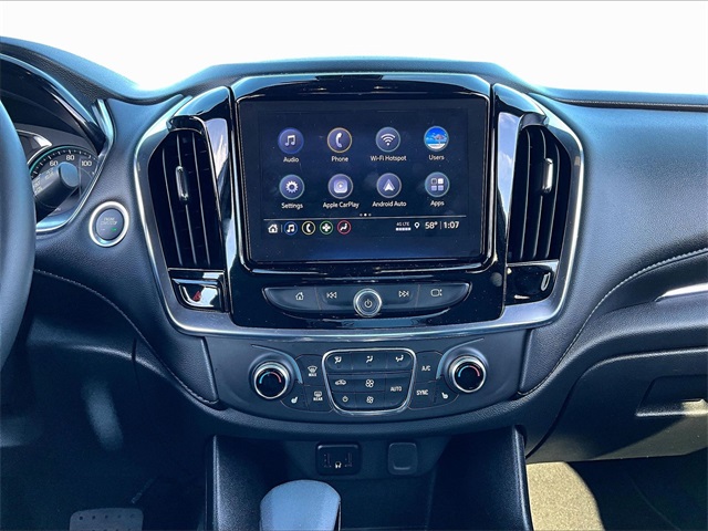 2023 Chevrolet Traverse LT - Photo 18