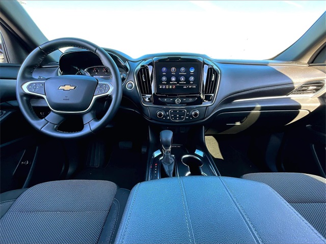 2023 Chevrolet Traverse LT - Photo 21