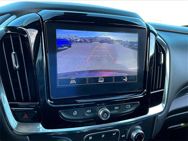 2023 Chevrolet Traverse LT - Photo 26