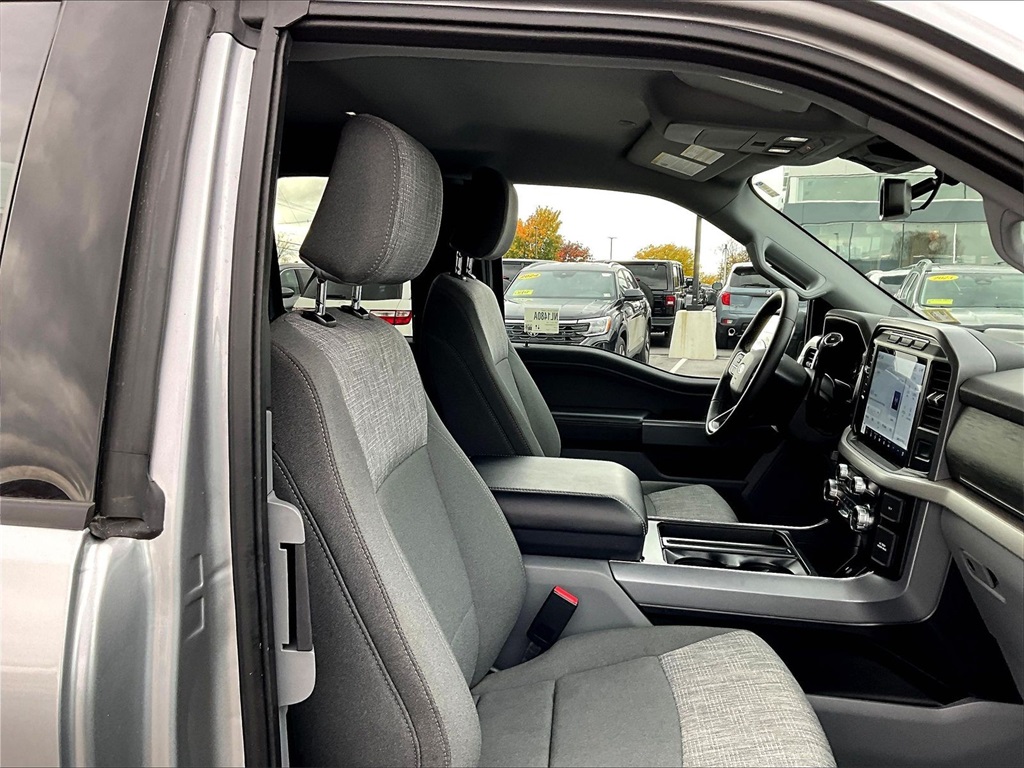 2023 Ford F-150 XLT - Photo 11