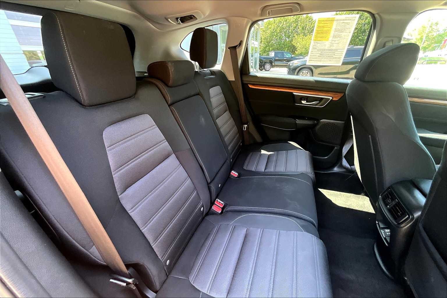 2022 Honda CR-V EX - Photo 16