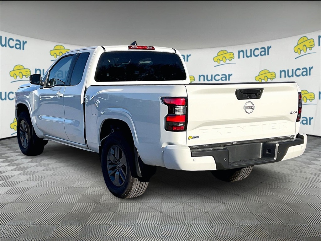 2025 Nissan Frontier SV - Photo 4