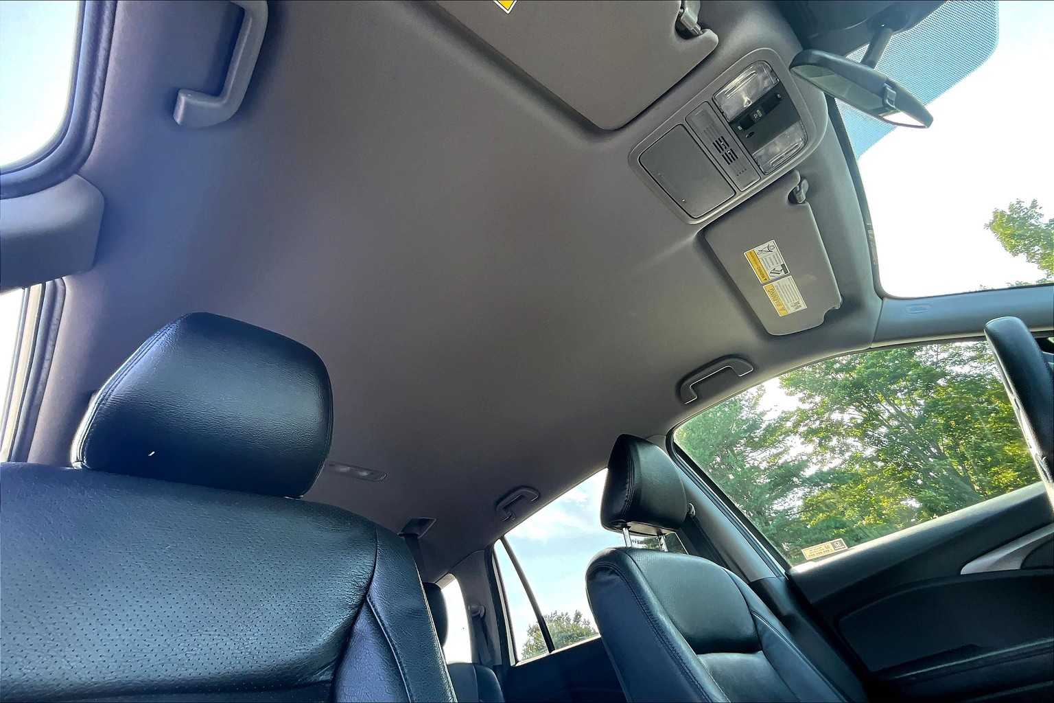 2019 Honda Pilot LX - Photo 23
