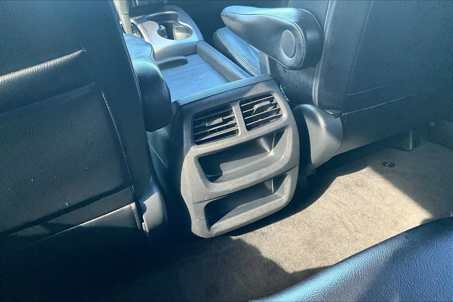 2019 Honda Pilot LX - Photo 29