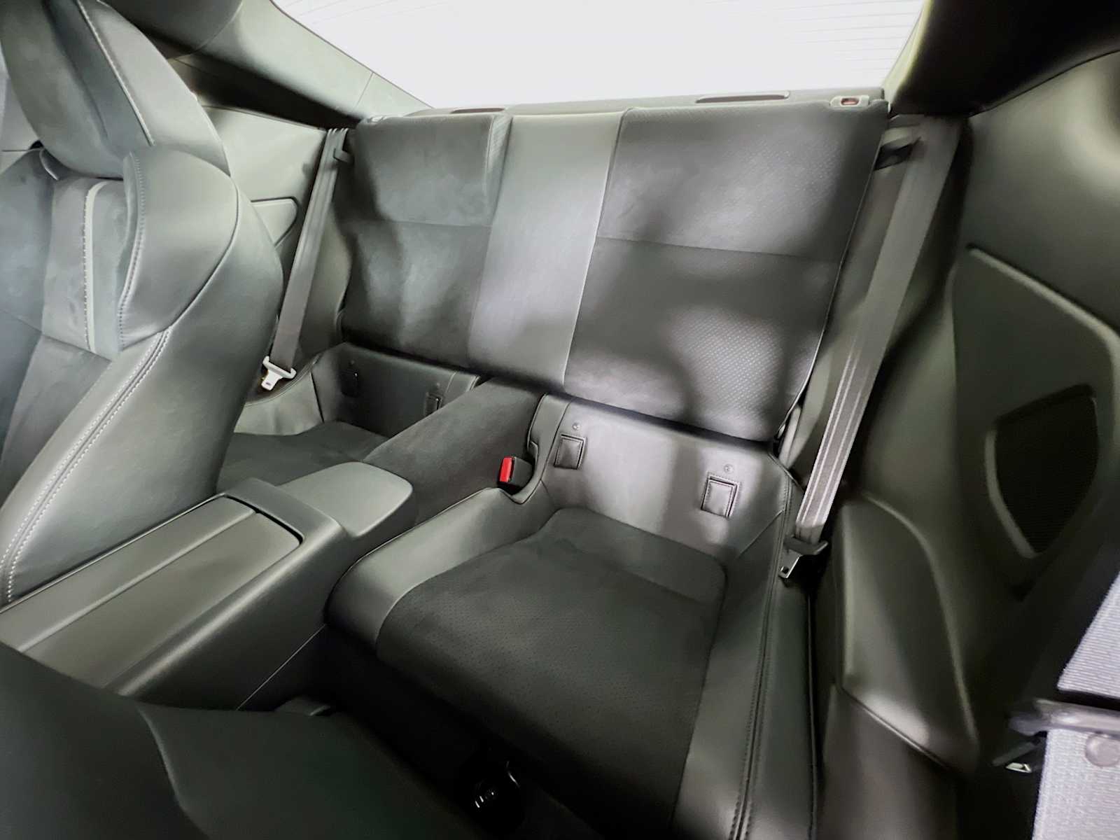 2025 Toyota GR86 Premium - Photo 13