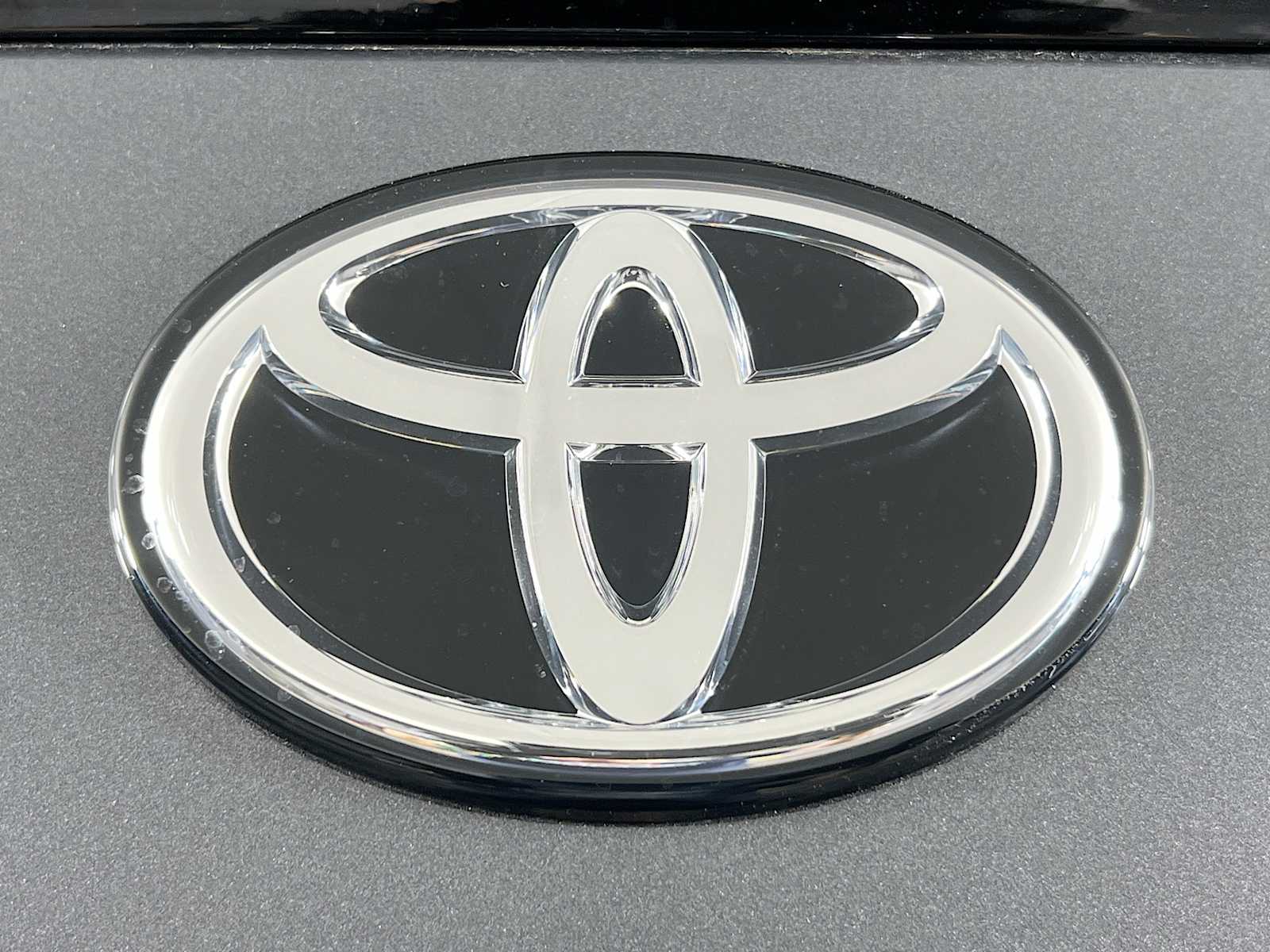 2025 Toyota GR86 Premium - Photo 17