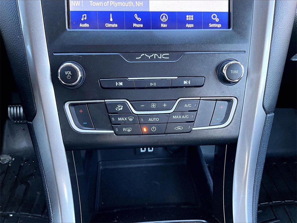 2019 Ford Fusion Hybrid SE - Photo 26