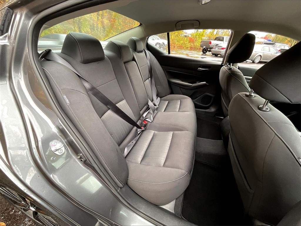 2021 Nissan Altima 2.5 SV - Photo 18