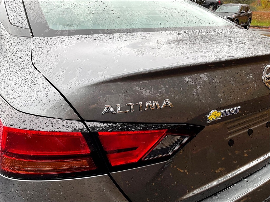 2021 Nissan Altima 2.5 SV - Photo 27