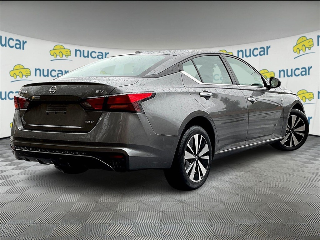 2021 Nissan Altima 2.5 SV - Photo 6
