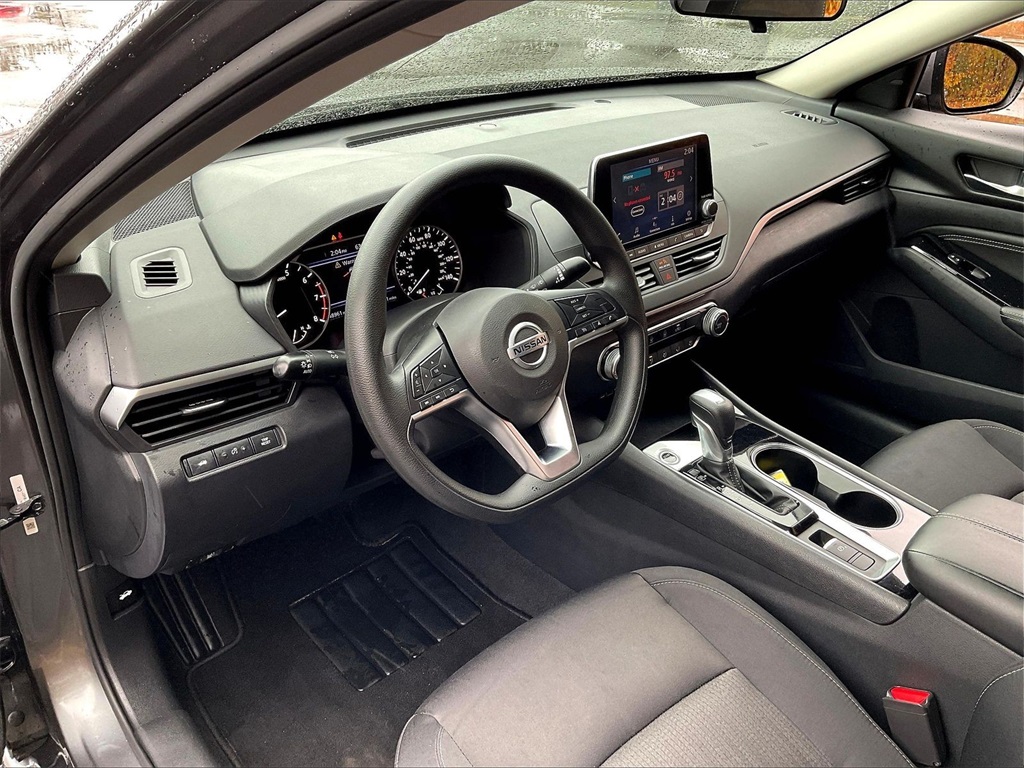 2021 Nissan Altima 2.5 SV - Photo 8