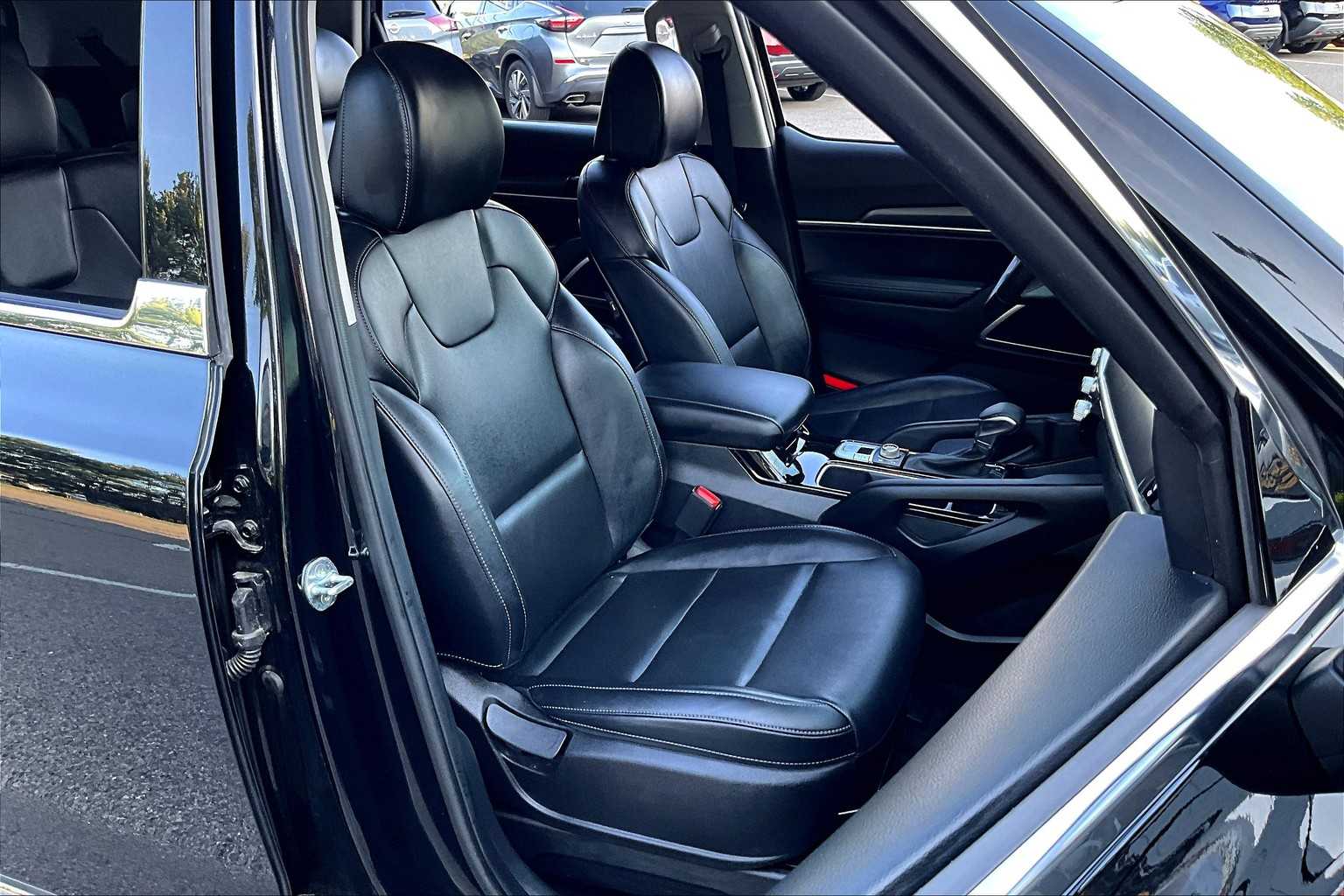 2022 Kia Telluride LX - Photo 11
